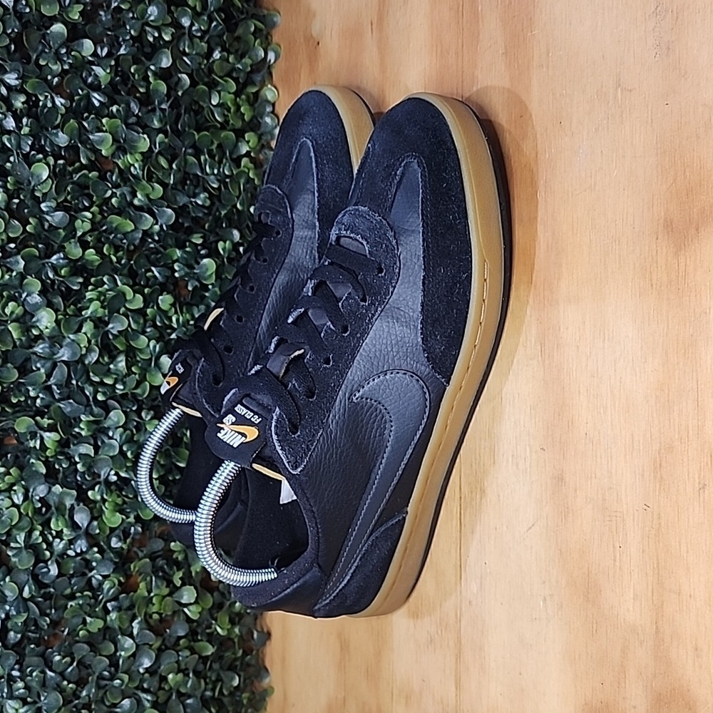 Nike SB FC Classic Shoes | Size: 8.5 Mens | Black
